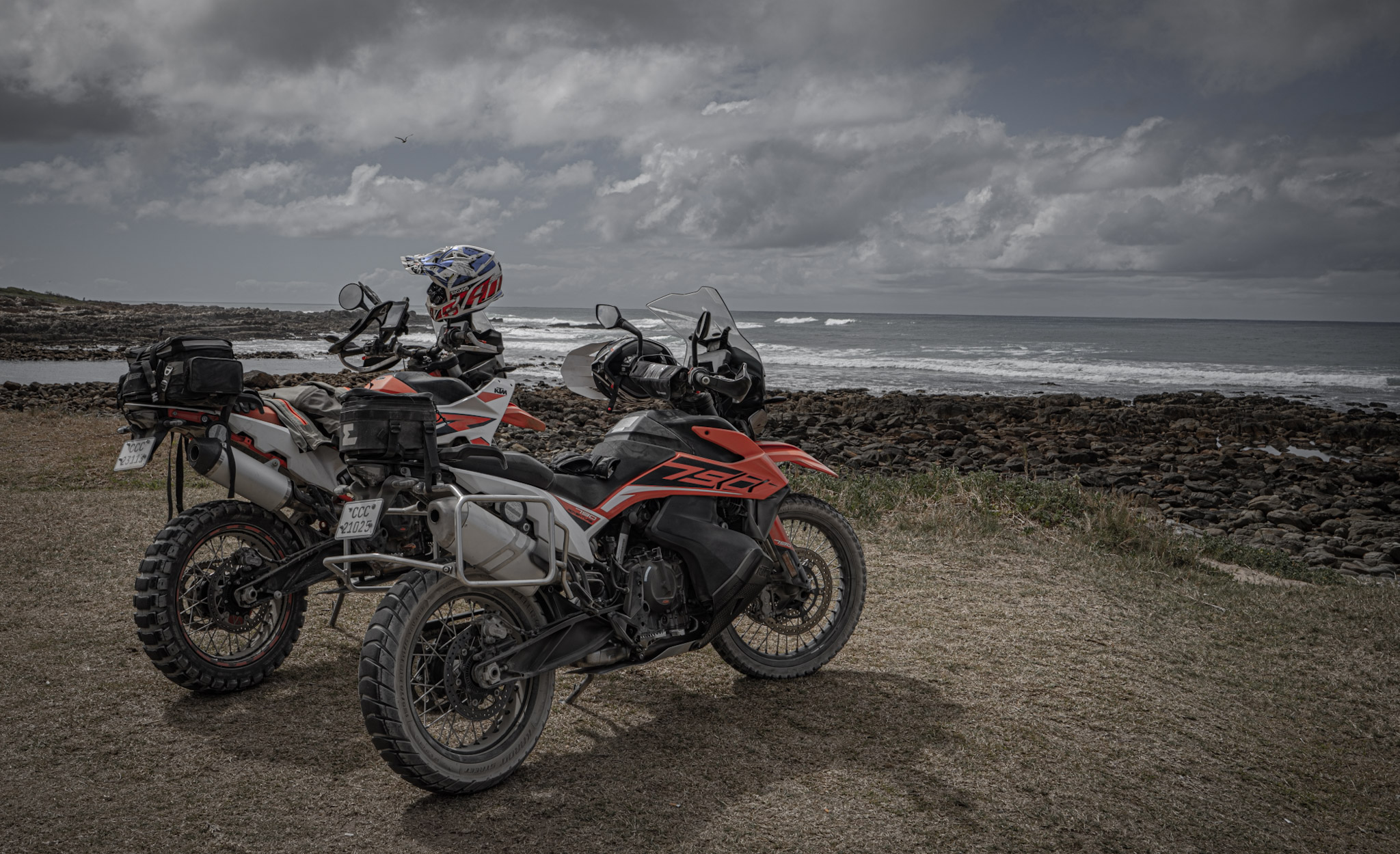 KTMs at Jongensfontein
