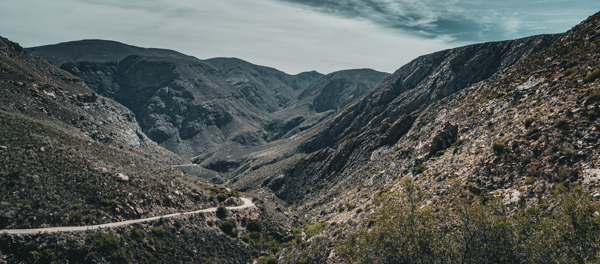 Gravel path leading to the top of Swartberg Pass