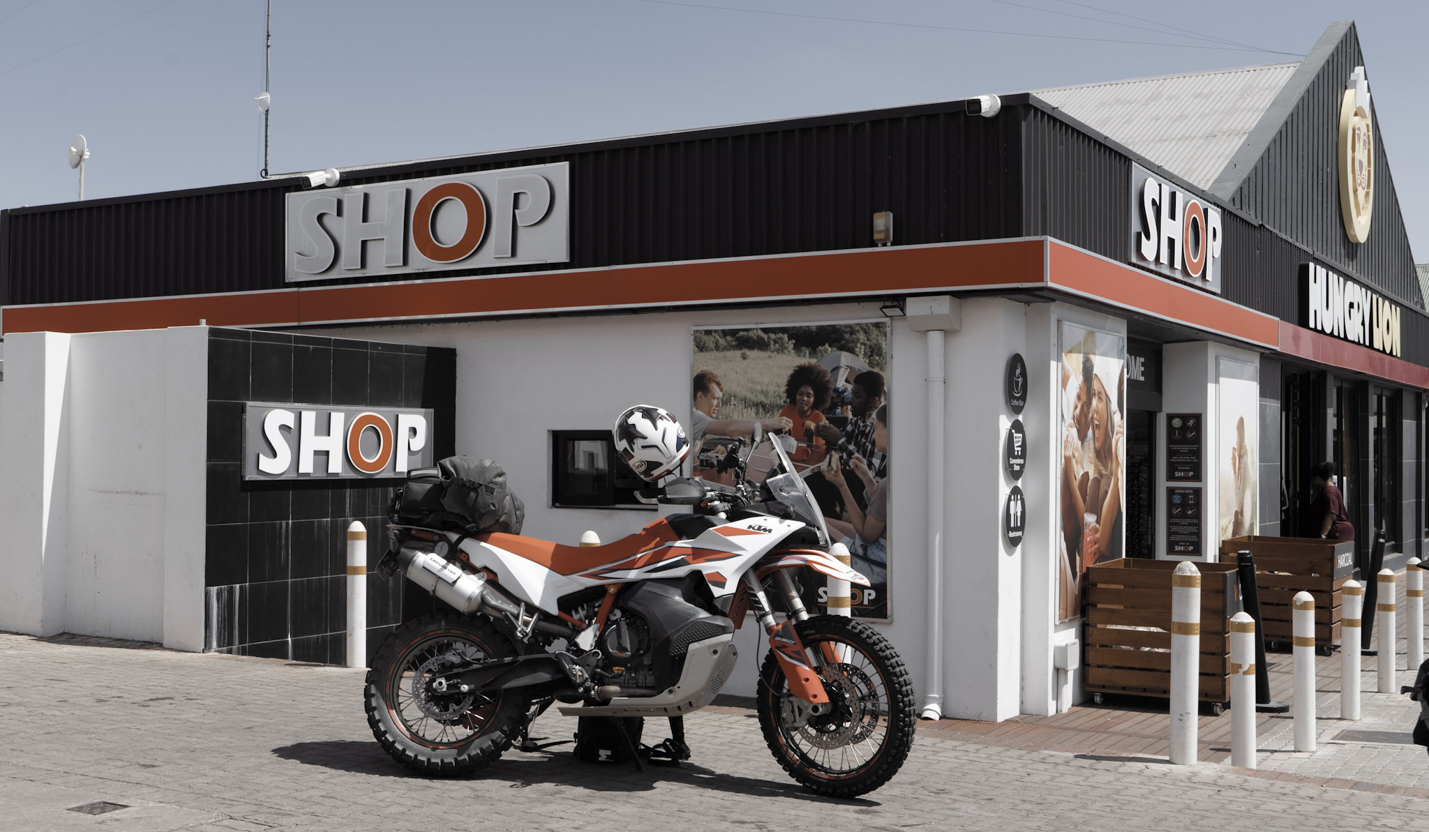 Orange and 'O' at Swellendam
