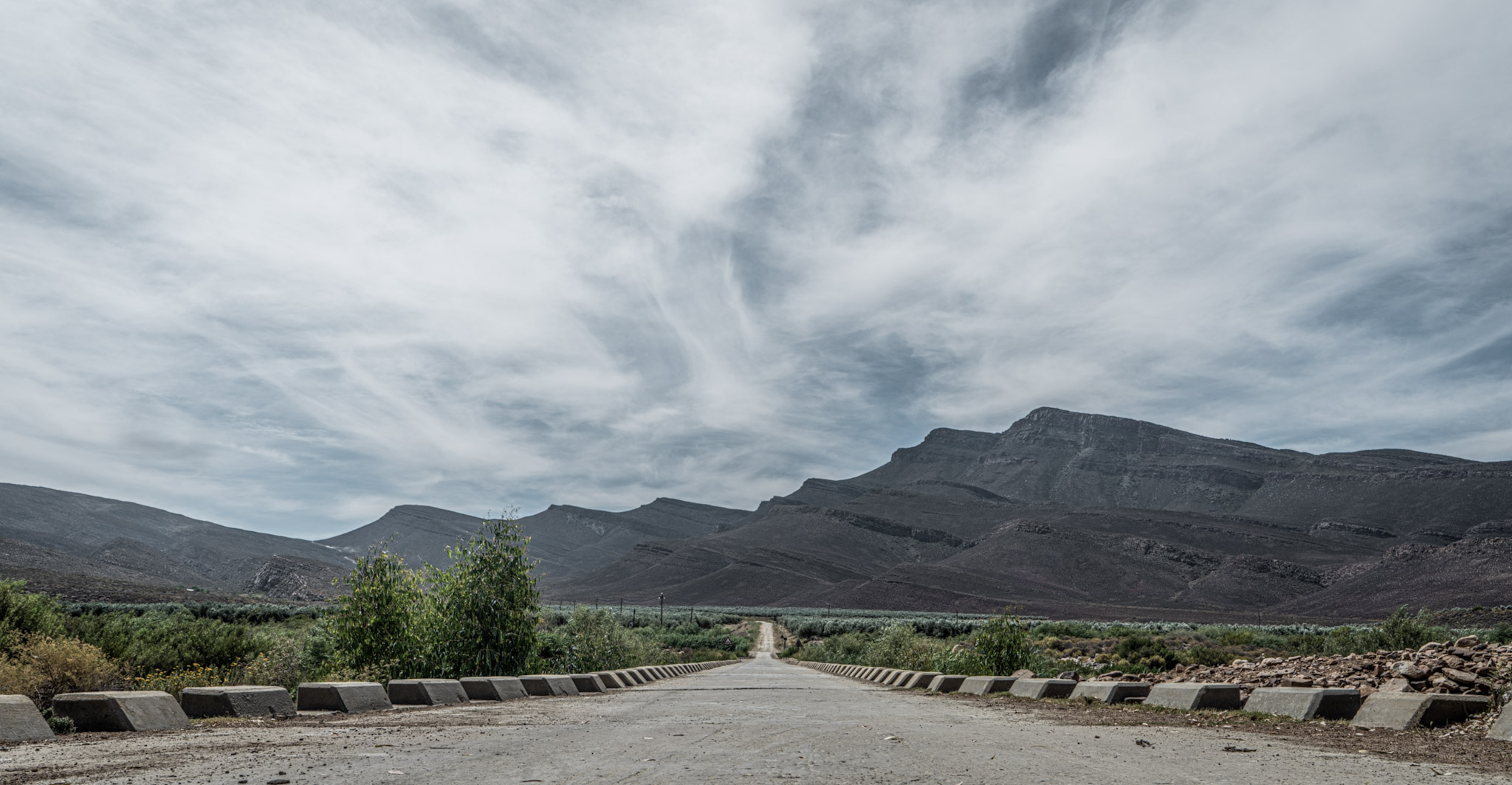 Riding deeper into the Cederberge mountains