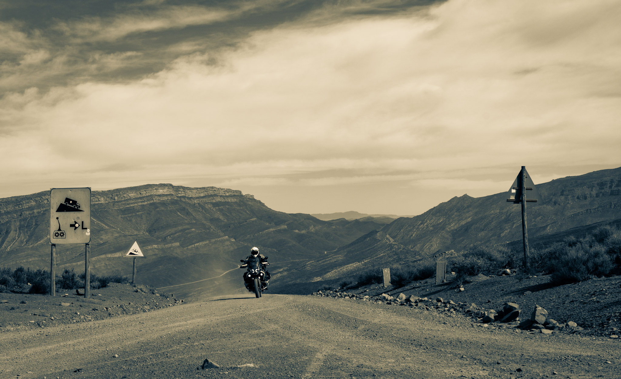 Cederberg mountain valleys